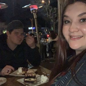 Meet your Posher, Arielle